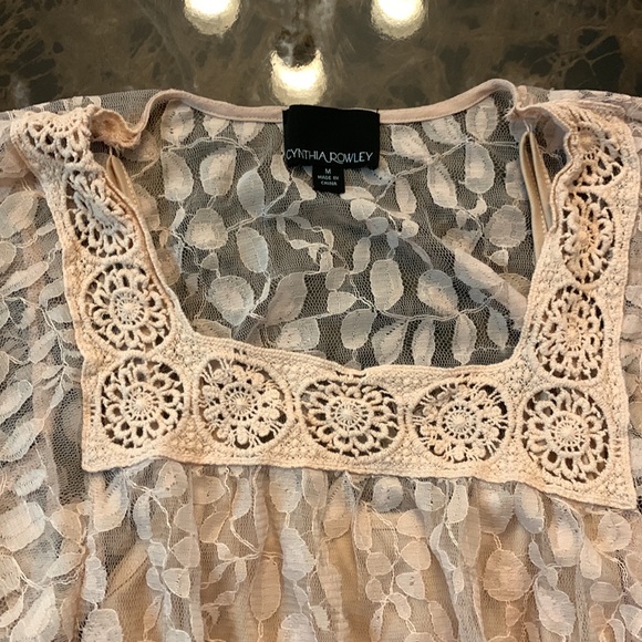 Cynthia Rowley Lace Top. Size M. - Picture 2 of 13